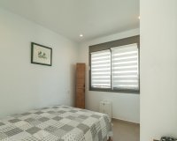 Resale - Villa - Orihuela Costa - Villamartin Golf