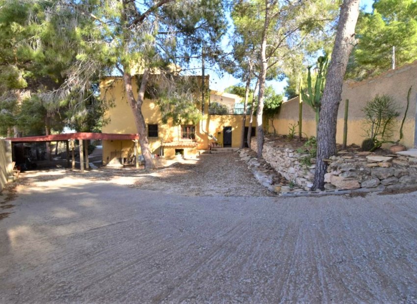 Resale - Villa - Orihuela Costa - Villamartín