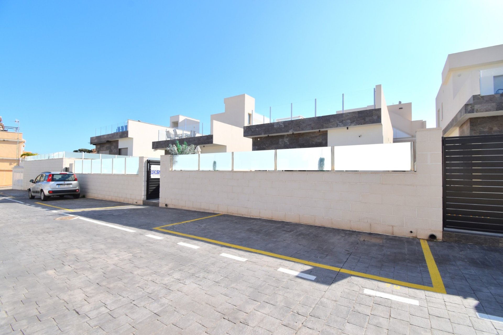 Resale - Villa - Orihuela Costa - Villamartín