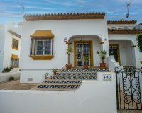 Resale - Villa - Orihuela Costa - Villamartín