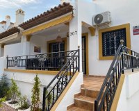 Resale - Villa - Orihuela Costa - Villamartín