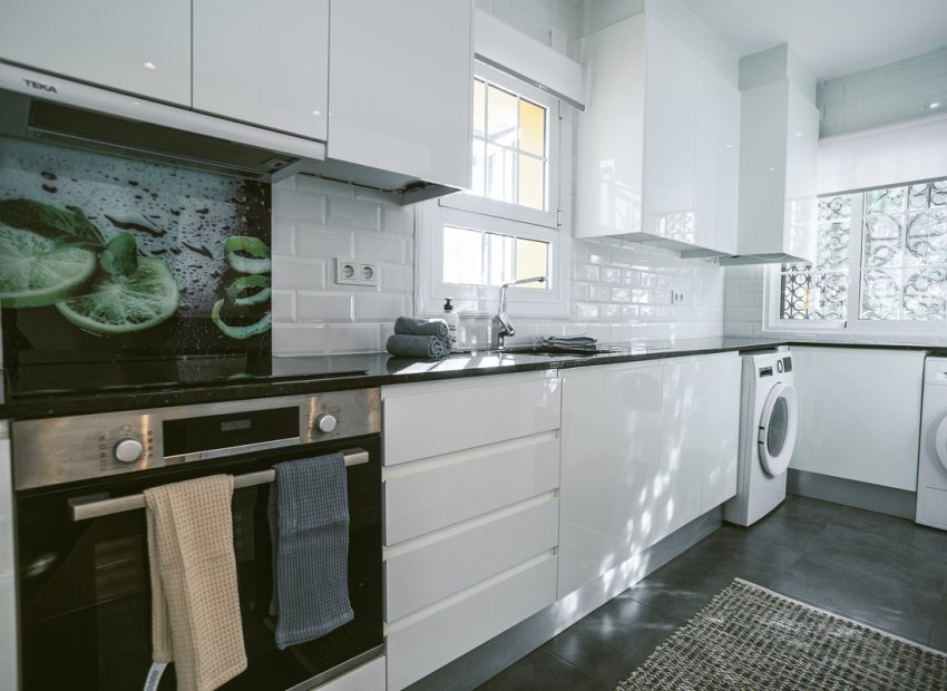 Resale - Villa - Orihuela Costa - Villamartín