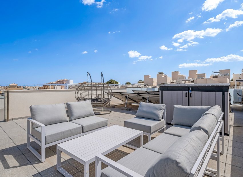 Resale - Villa - Orihuela Costa - Villamartín