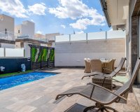 Resale - Villa - Orihuela Costa - Villamartín