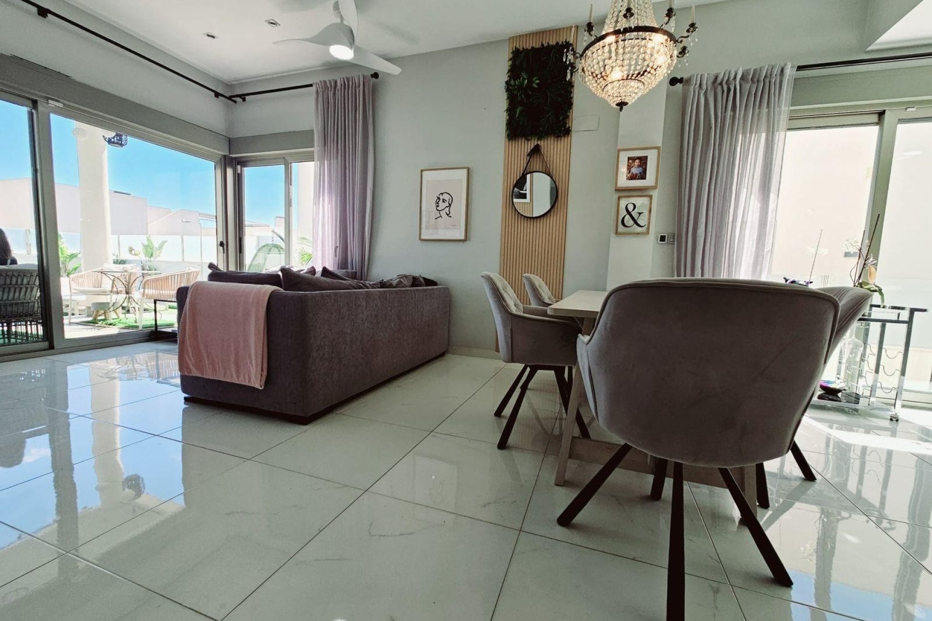 Resale - Villa - Orihuela Costa - Villamartín