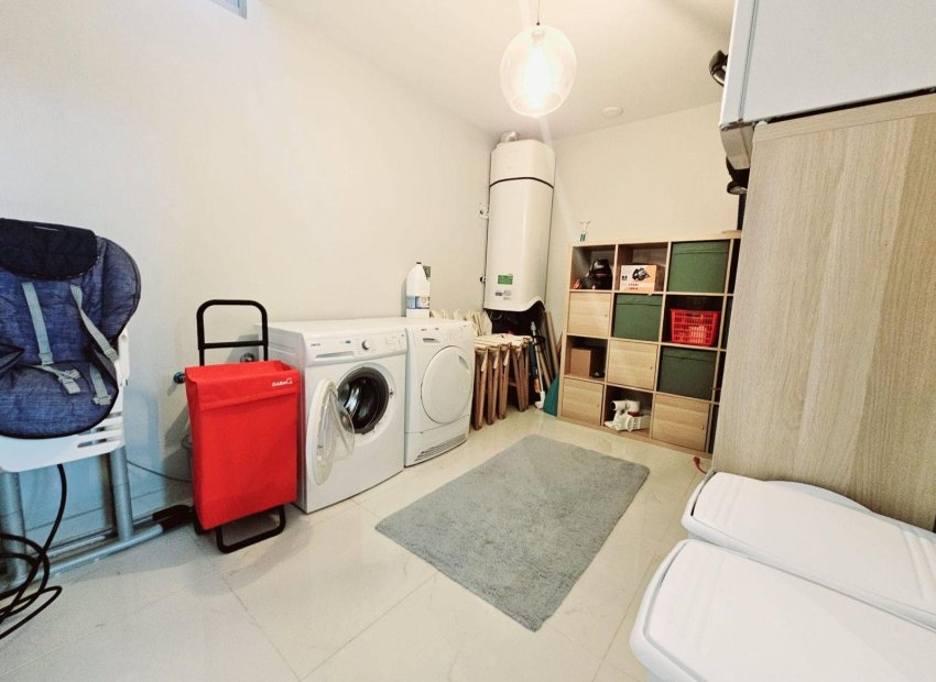 Resale - Villa - Orihuela Costa - Villamartín