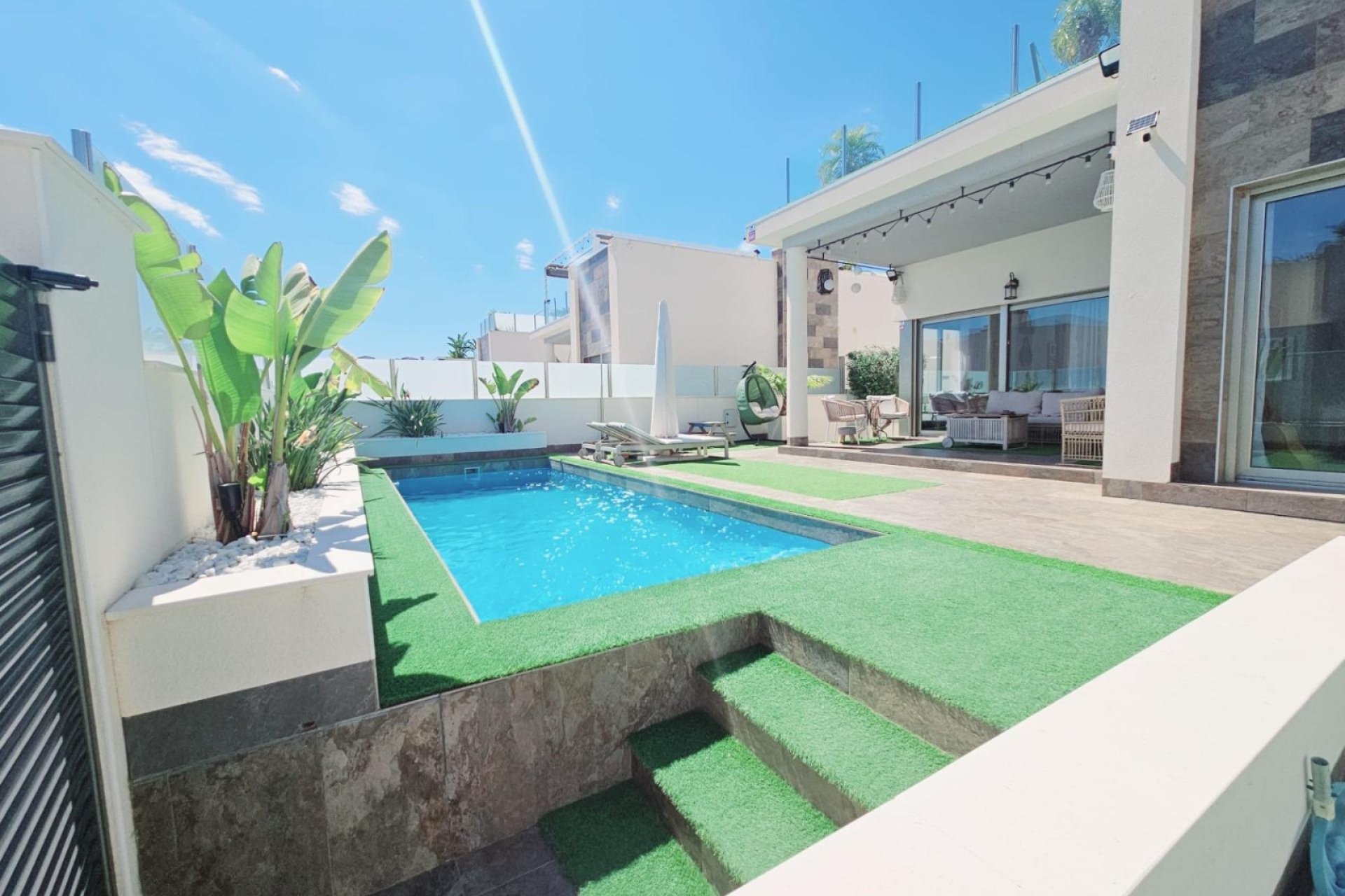 Resale - Villa - Orihuela Costa - Villamartín