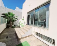 Resale - Villa - Orihuela Costa - Villamartín