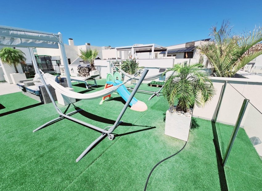 Resale - Villa - Orihuela Costa - Villamartín