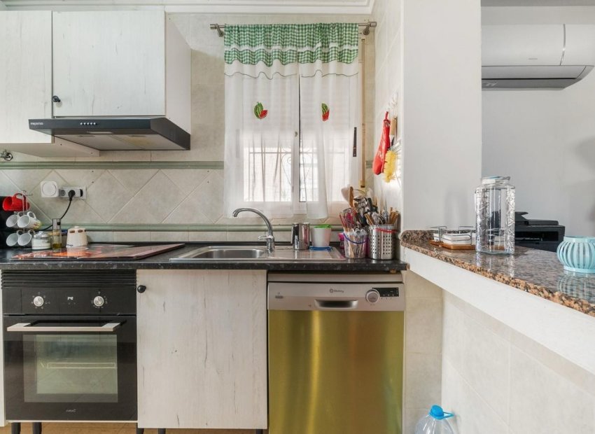 Resale - Villa - Orihuela Costa - Villamartín