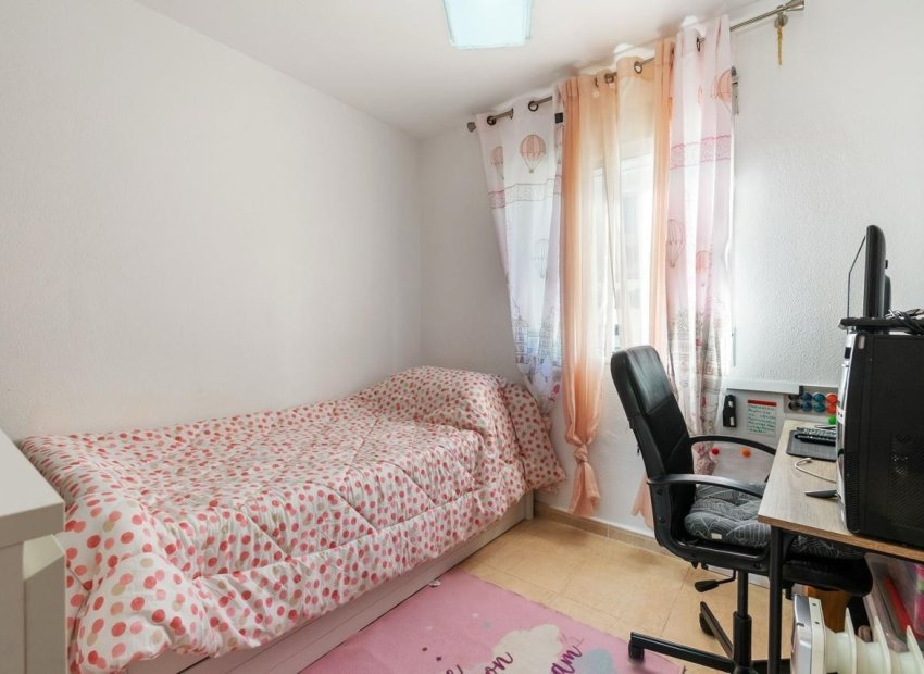 Resale - Villa - Orihuela Costa - Villamartín