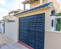Resale - Villa - Orihuela Costa - Villamartín