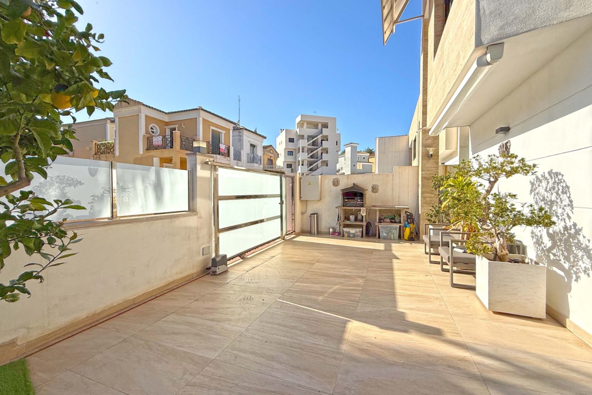 Resale - Villa - Orihuela Costa - Villamartín