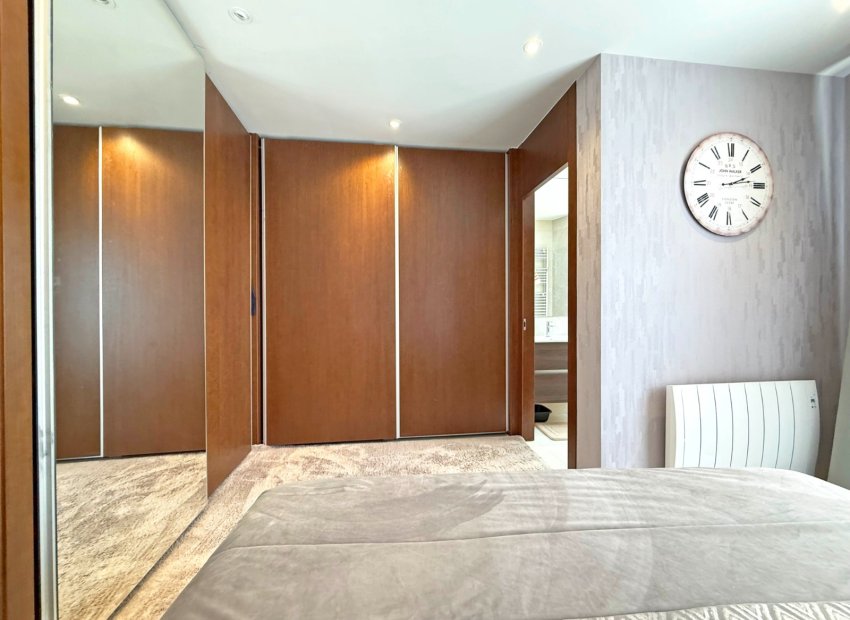 Resale - Villa - Orihuela Costa - Villamartín