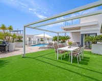 Resale - Villa - Orihuela Costa - Villamartín