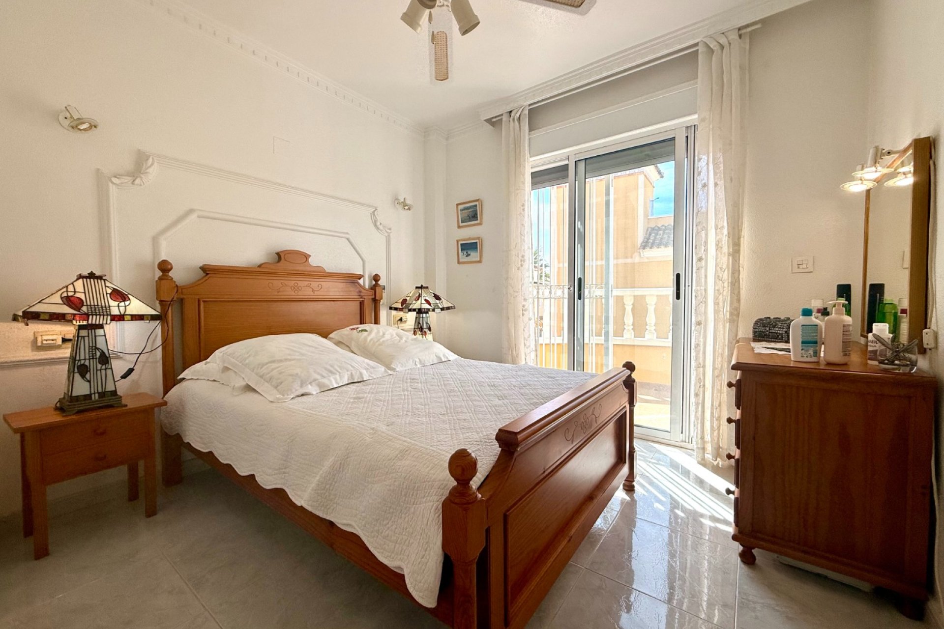 Resale - Villa - Orihuela Costa - Villamartín