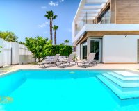 Resale - Villa - Orihuela Costa - Villamartín