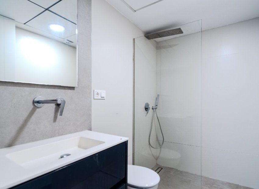 Resale - Villa - Orihuela Costa - Villamartín