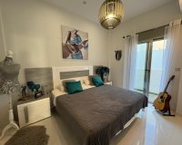 Resale - Villa - Orihuela Costa - Villamartín