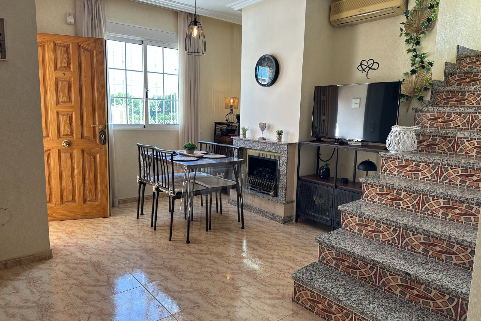 Resale - Villa - Orihuela Costa - Villamartín