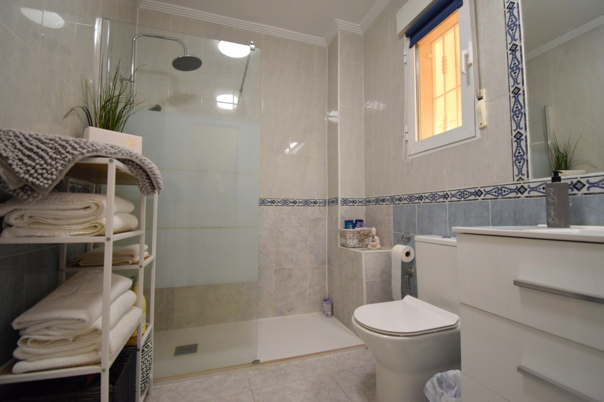 Resale - Villa - Orihuela Costa - Villamartín