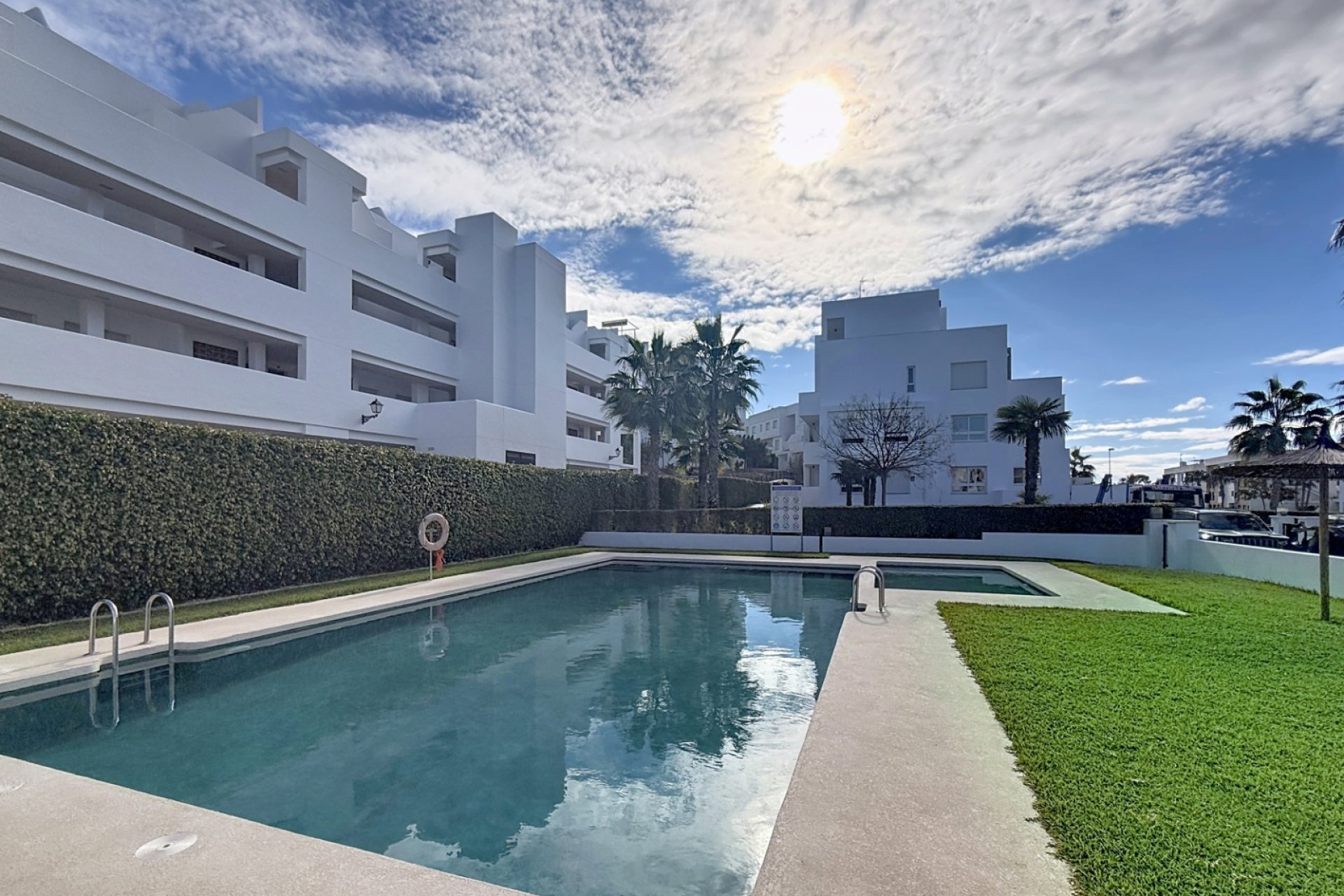 Resale - Villa - Orihuela Costa - Villamartín