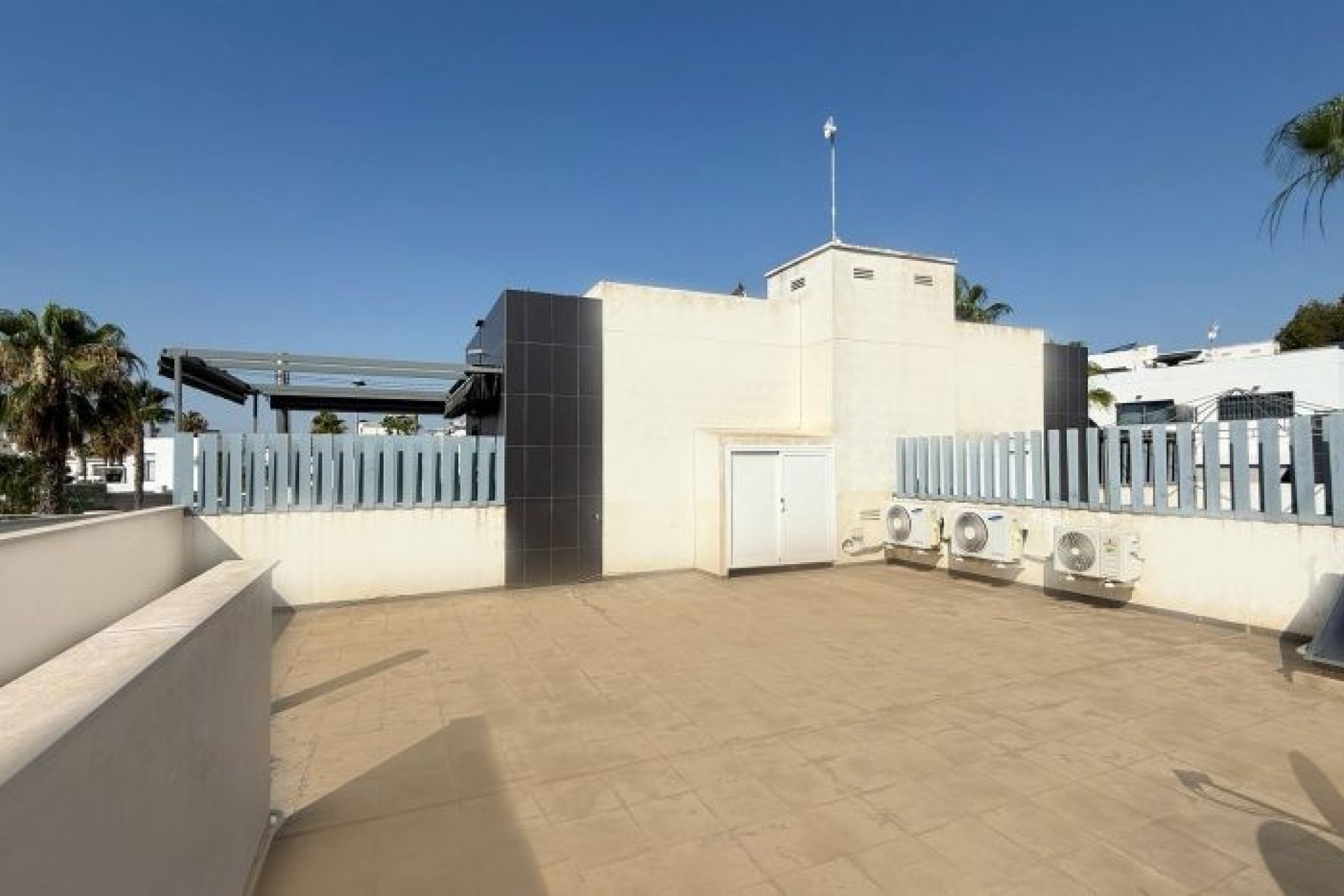 Resale - Villa - Orihuela Costa - Villamartín