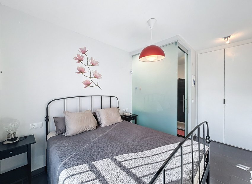 Resale - Villa - Orihuela Costa - Villamartín