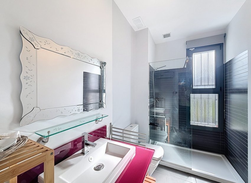 Resale - Villa - Orihuela Costa - Villamartín