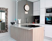 Resale - Villa - Orihuela Costa - Villamartín