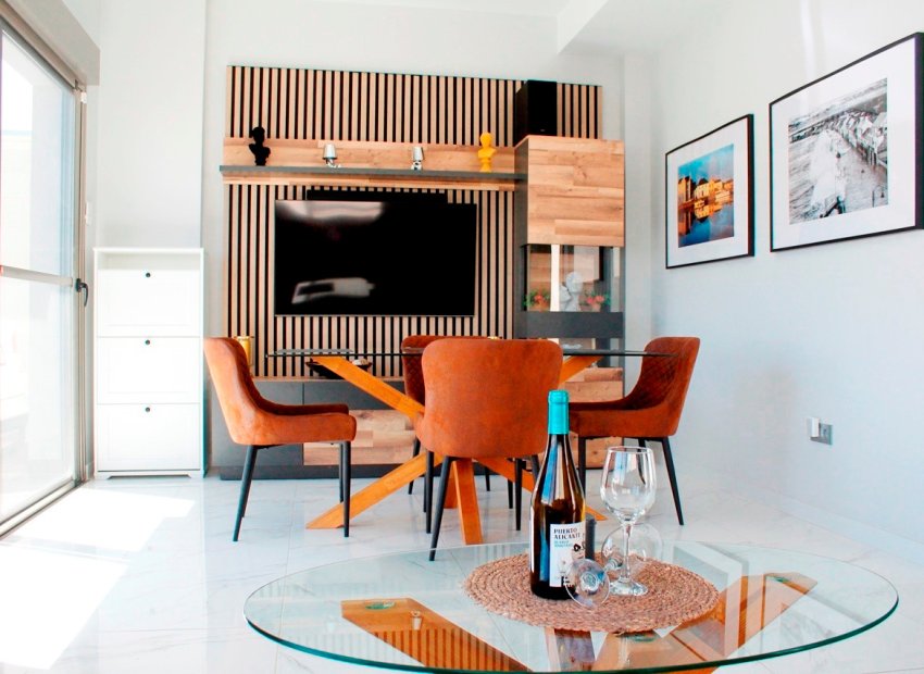 Resale - Villa - Orihuela Costa - Villamartín