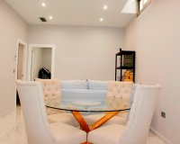 Resale - Villa - Orihuela Costa - Villamartín