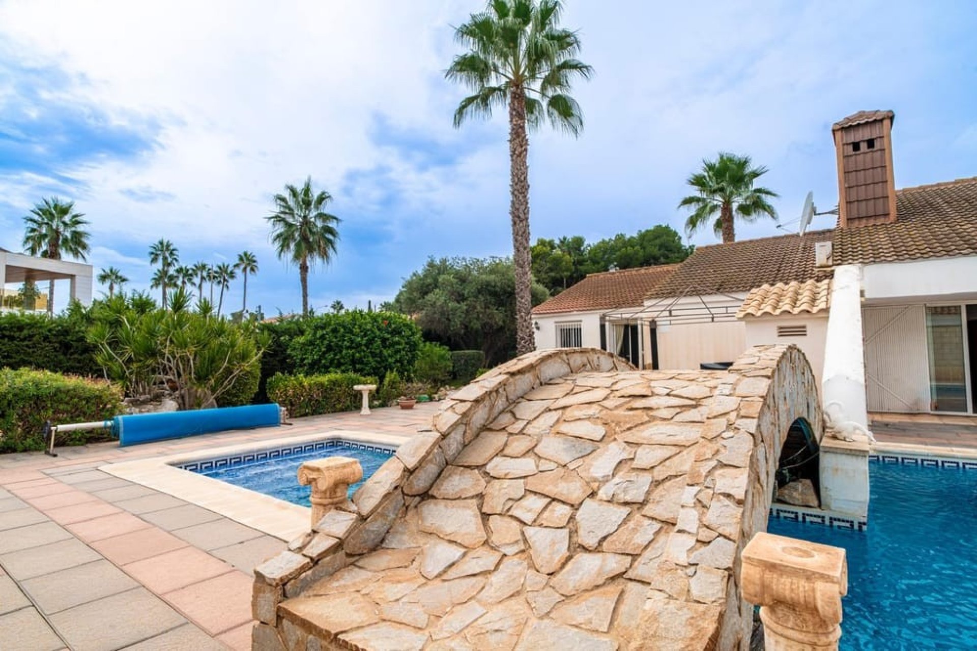 Resale - Villa - Orihuela Costa - Villamartín