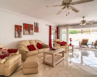 Resale - Villa - Orihuela Costa - Villamartín
