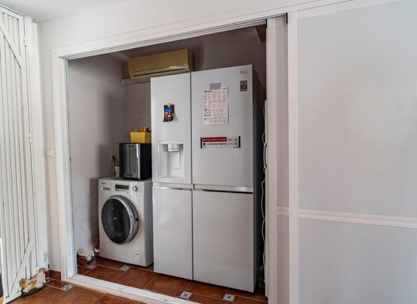 Resale - Villa - Orihuela Costa - Villamartín