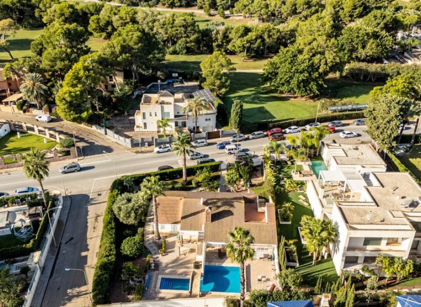 Resale - Villa - Orihuela Costa - Villamartín