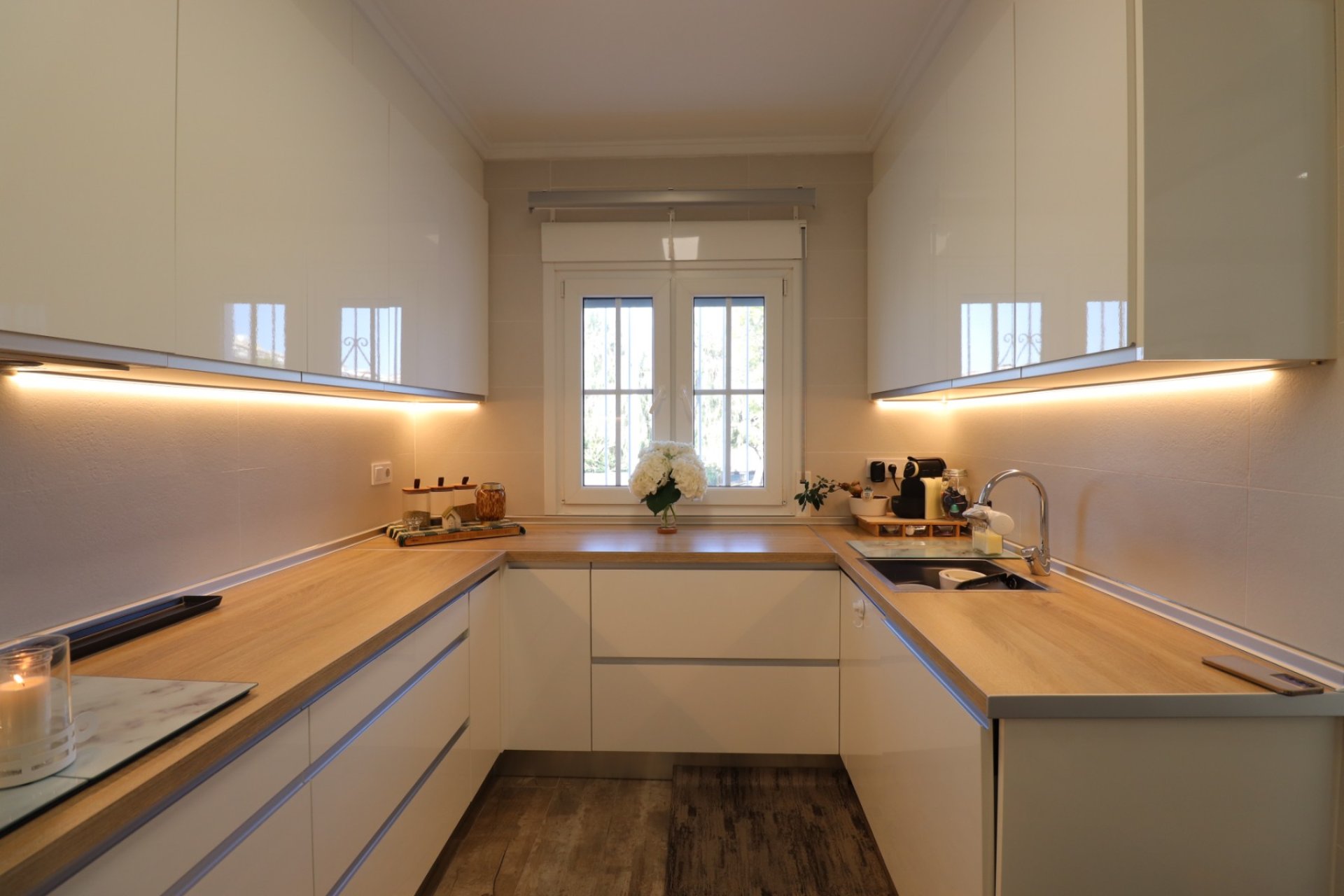 Resale - Villa - Orihuela Costa - Villamartín