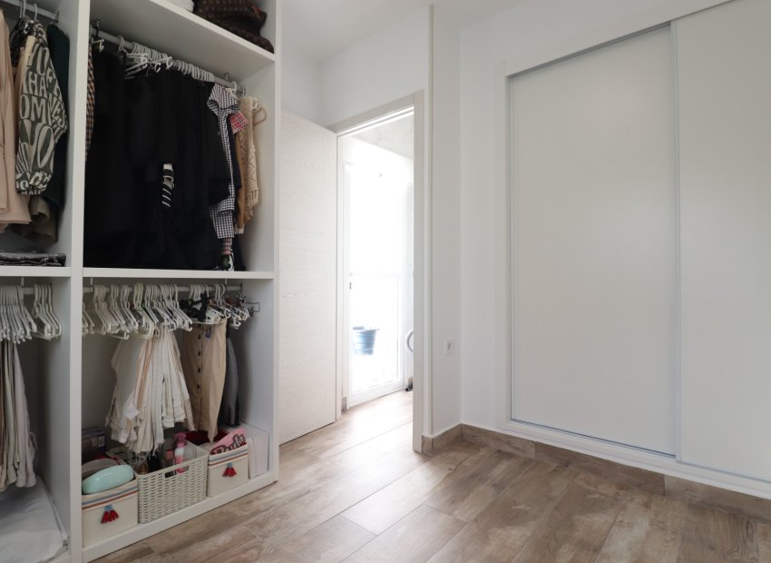 Resale - Villa - Orihuela Costa - Villamartín