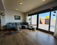 Resale - Villa - Orihuela Costa - Villamartín