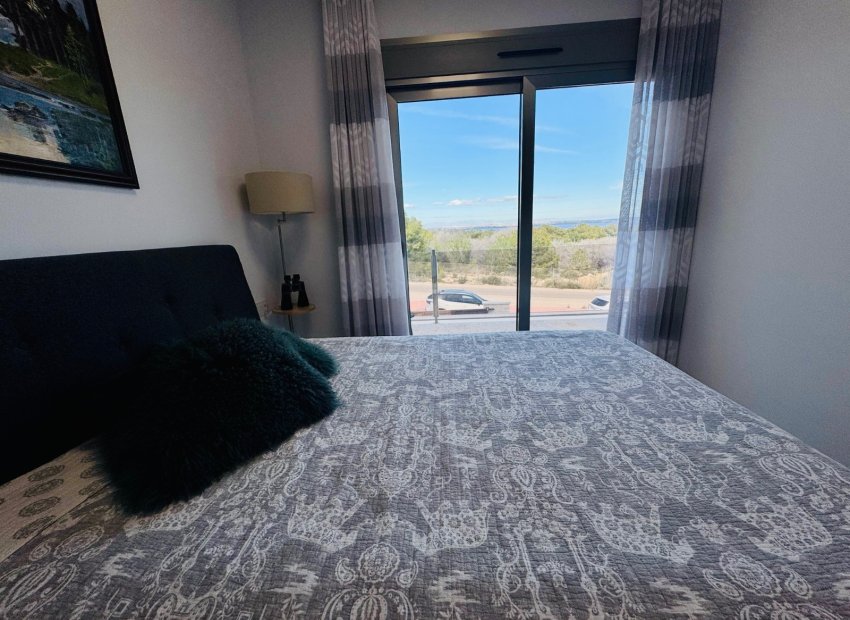 Resale - Villa - Orihuela Costa - Villamartín