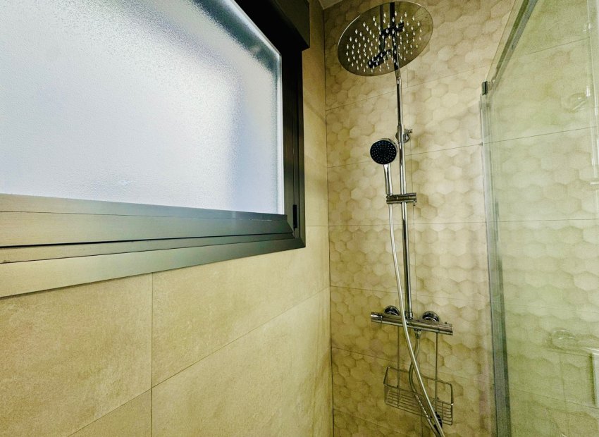 Resale - Villa - Orihuela Costa - Villamartín