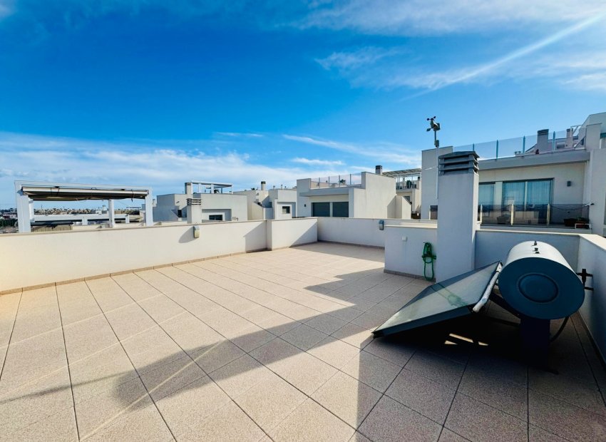 Resale - Villa - Orihuela Costa - Villamartín