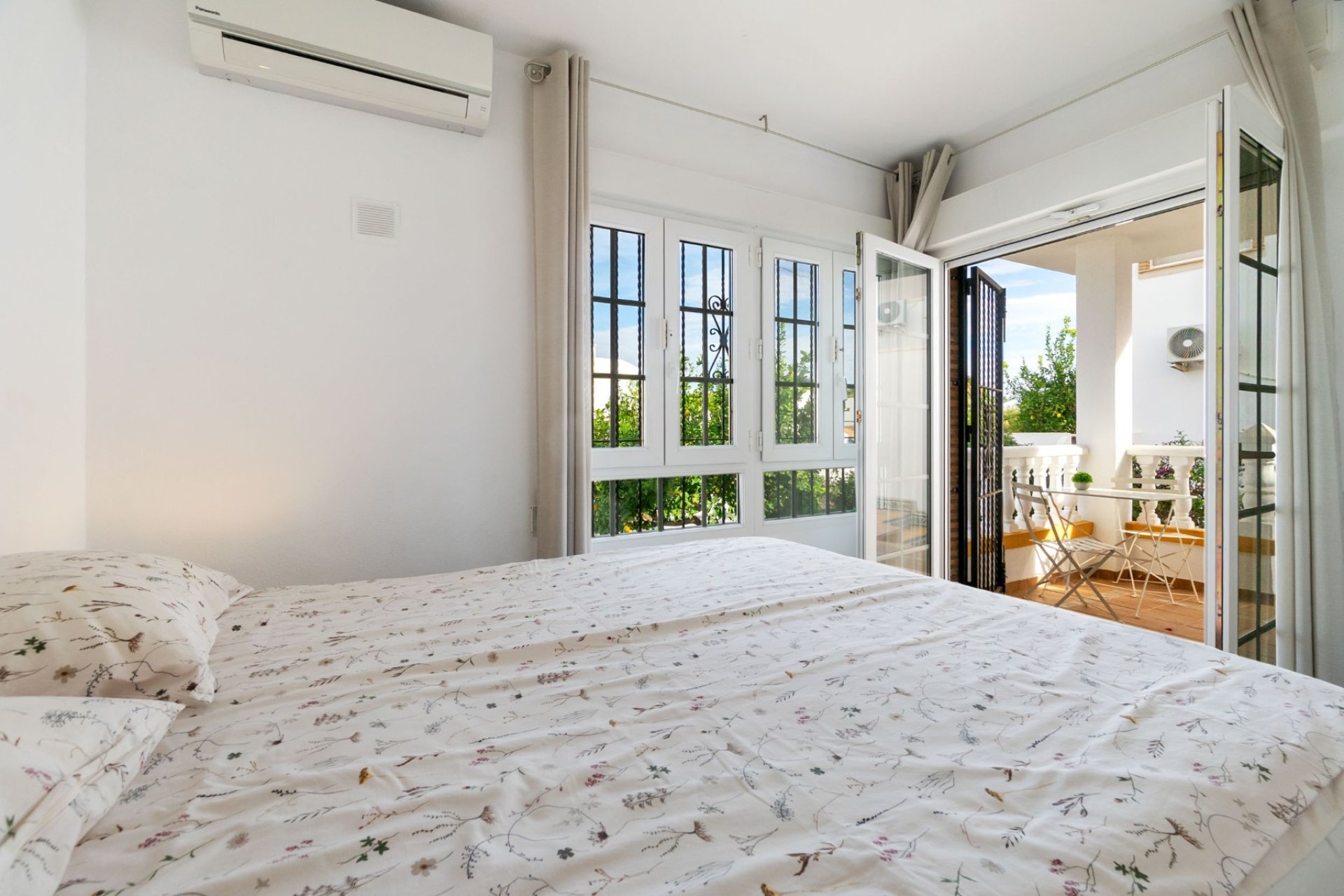 Resale - Villa - Orihuela Costa - Villamartín