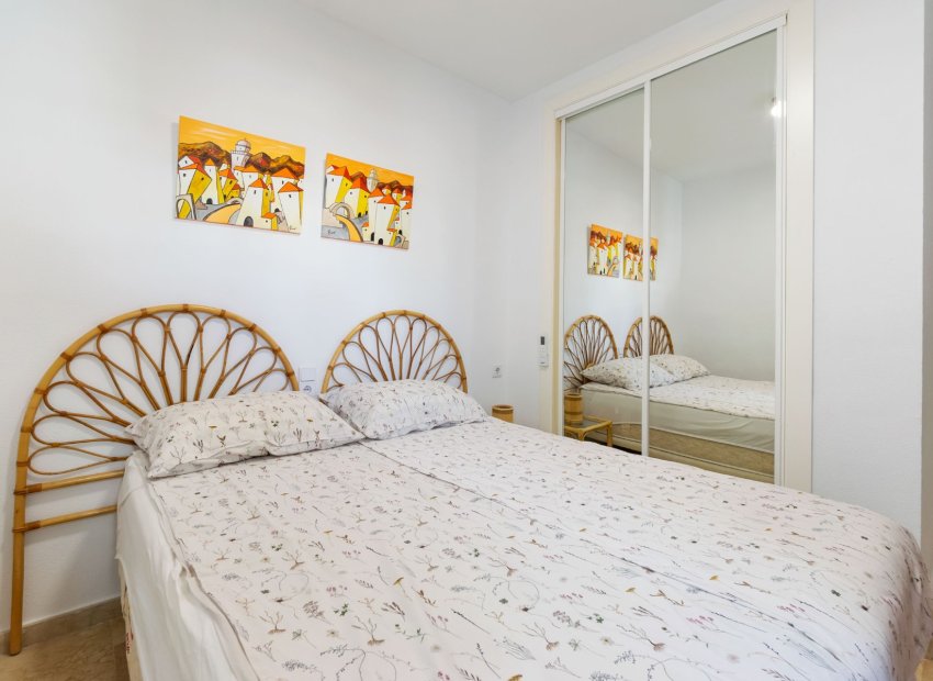 Resale - Villa - Orihuela Costa - Villamartín
