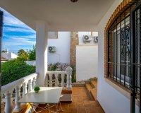 Resale - Villa - Orihuela Costa - Villamartín
