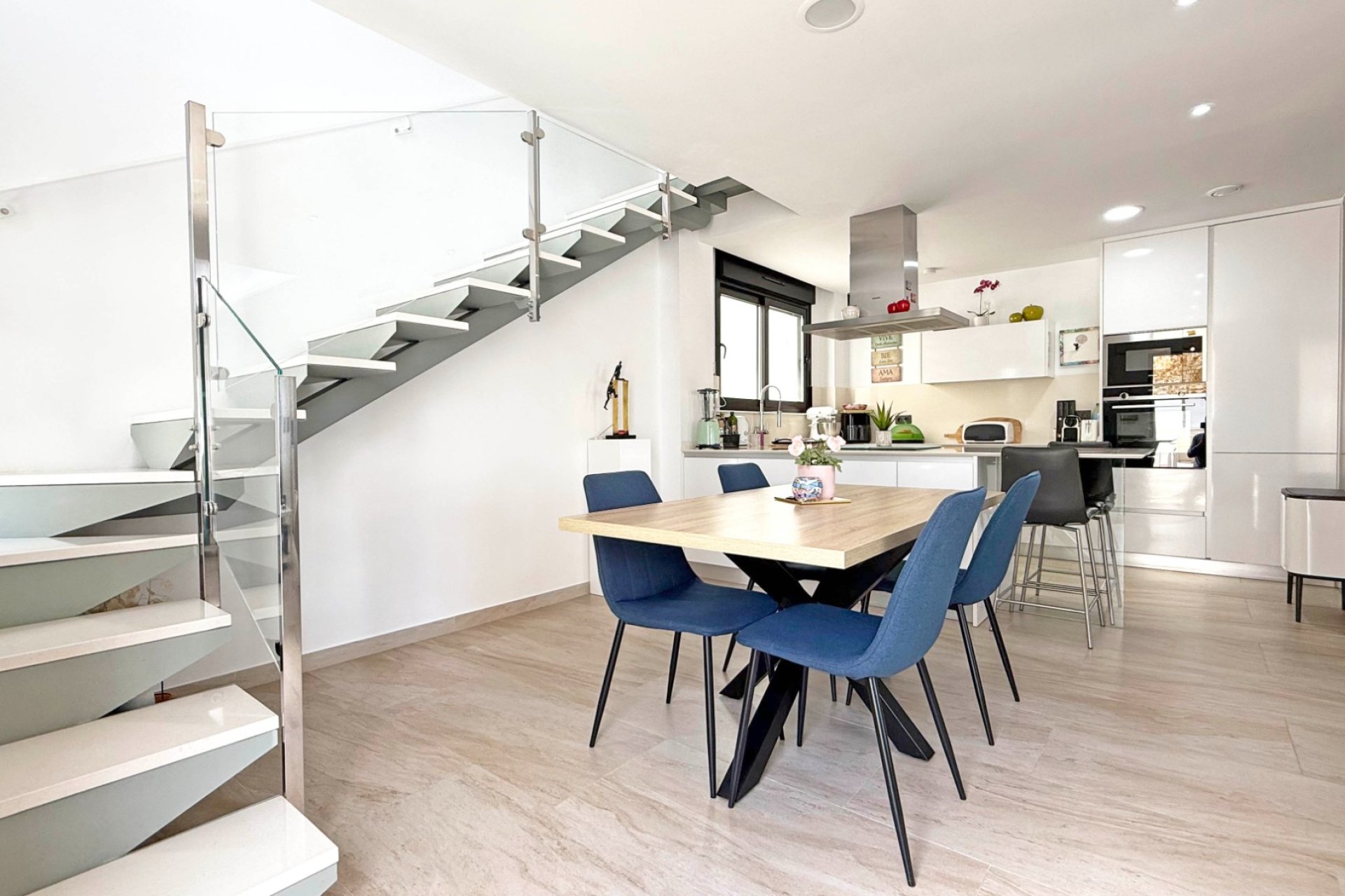 Resale - Villa - Orihuela Costa - Villamartín