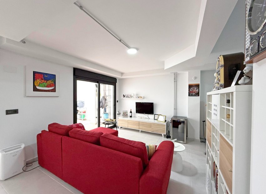 Resale - Villa - Orihuela Costa - Villamartín