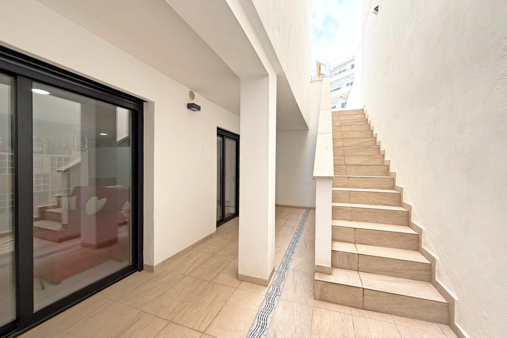 Resale - Villa - Orihuela Costa - Villamartín