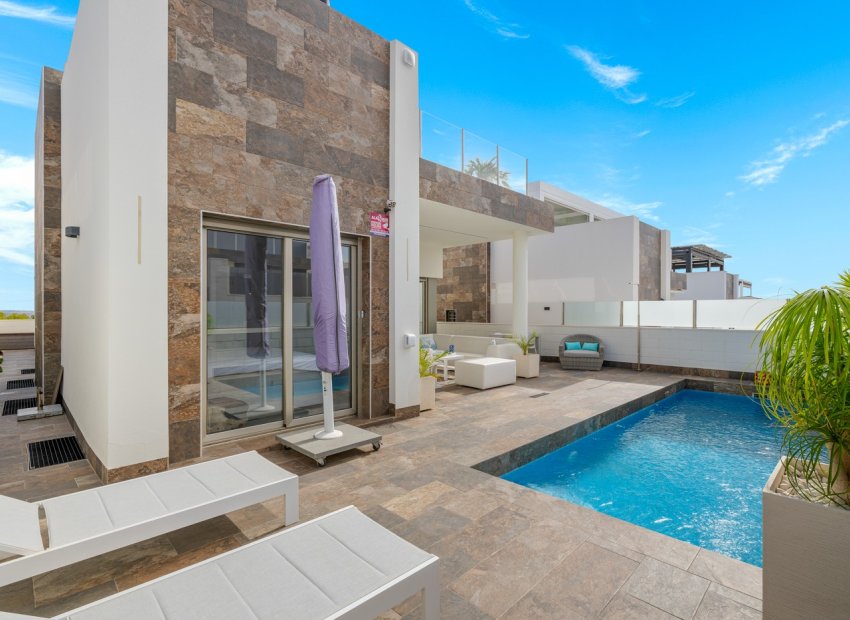 Resale - Villa - Orihuela Costa - Villamartín