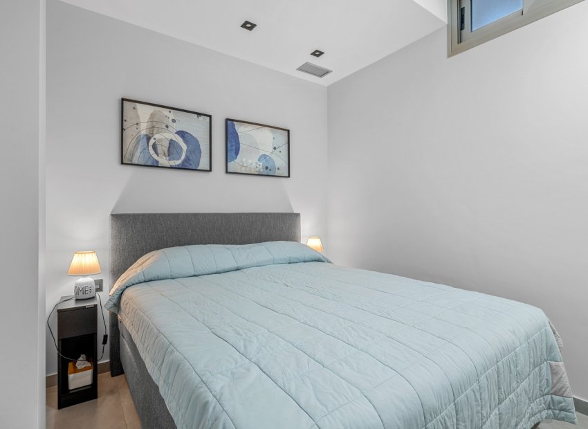 Resale - Villa - Orihuela Costa - Villamartín